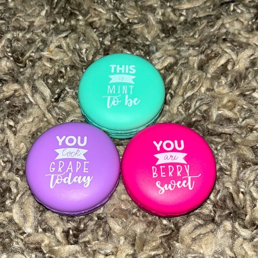 Lip Balm Set - Picture 1 of 2